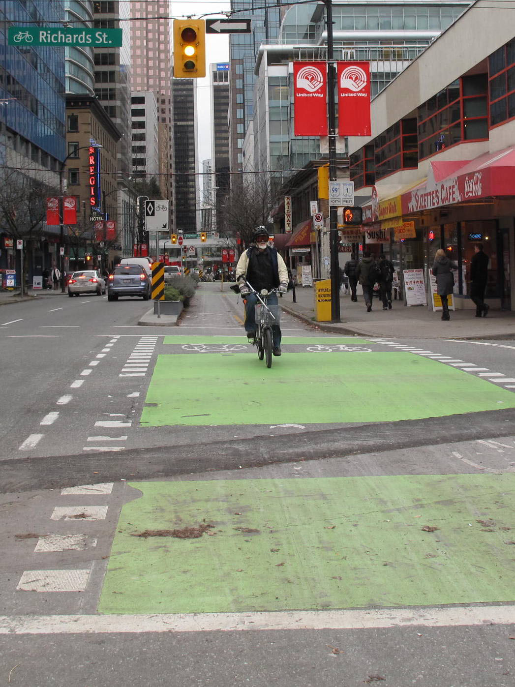 Fig. 31.25 A bike lane painted through an intersection in Vancouver, Canada.