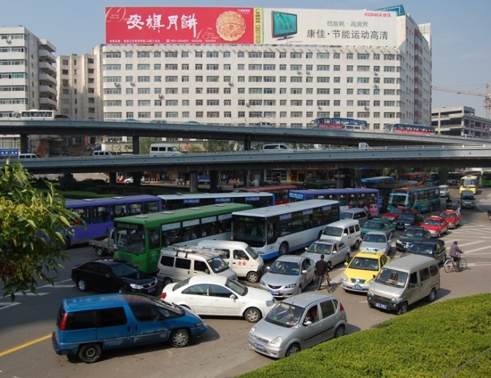 Fig. 33.11 Traffic jam in Lanzhou, China.