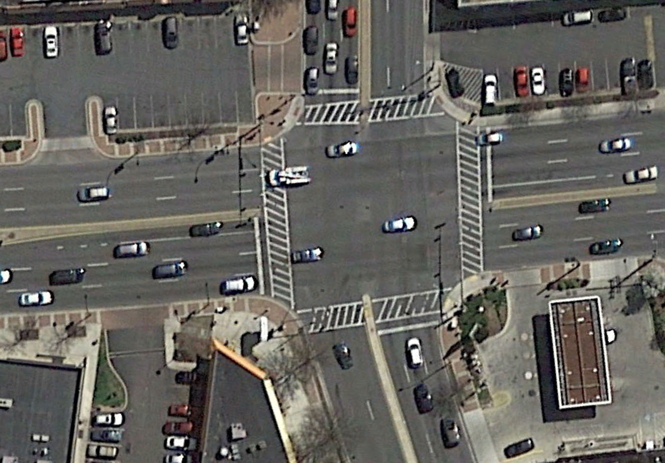 Fig. 24.30 Lanes as narrow as 2.4 meters are an effective way to improve intersection capacity, as in this intersection in Montgomery County, Maryland, USA.